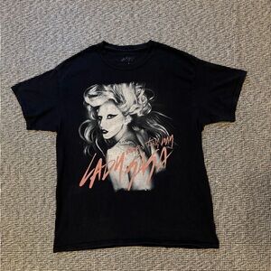 Lady Gaga born this way T-shirt medium